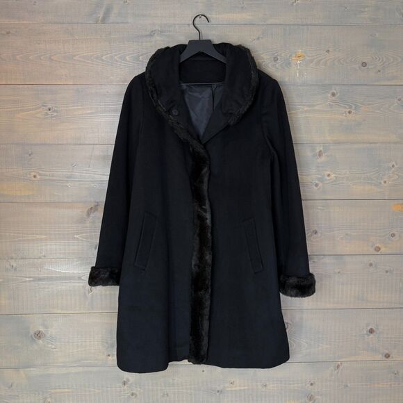 Vintage Jackets & Blazers - Vintage Black Wool Blend Overcoat w/ Faux Fur Trim Fits Women's L - XL